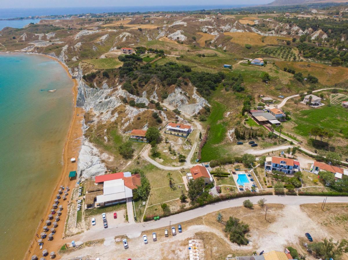 XI Village Xi Beach ภายนอก รูปภาพ